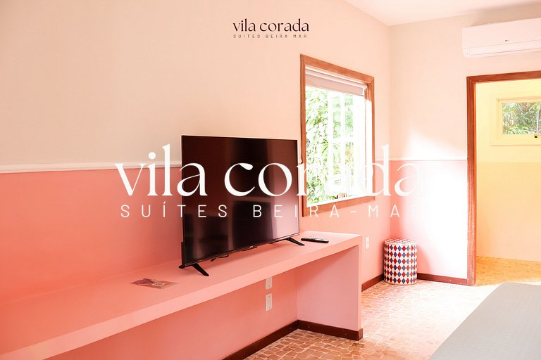 Deluxe double suite overlooking the garden.